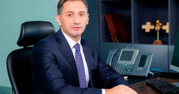 Rəşad Nəbiyevin yeni modem oyunu