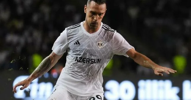 Veşoviç: Artıq Qarabağ da darıxırdım