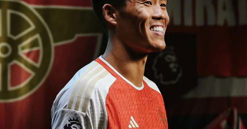 Yaponiyalı futbolçu Arsenal ı tərk edib