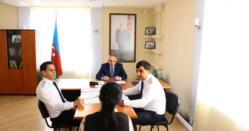 Baş prokuror Yardımlıda vətəndaşları qəbul edib