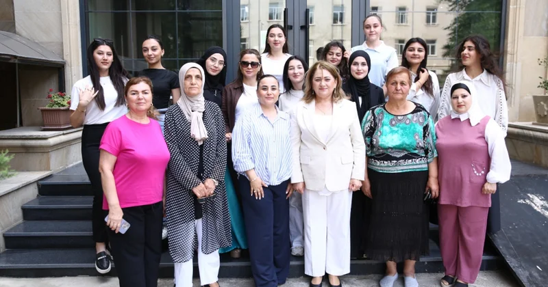 Humanitar Kollec tələbələrinin ADPU dakı təcrübələri başa çatıb