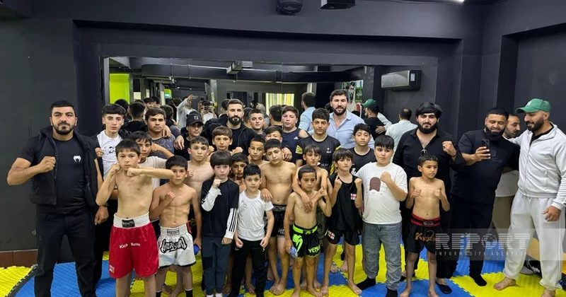 Боец UFC Назим Садыхов встретился с азербайджанскими и грузинскими молодыми спортсменами в Тбилиси