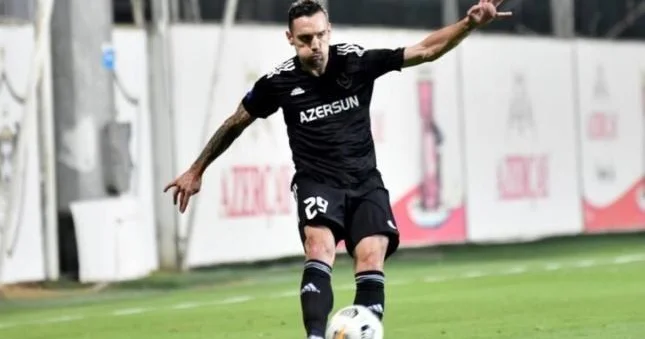 Veşoviç Qarabağ dan ayrılmasına münasibət bildirdi: Yeni motivasiyaya ehtiyacım olduğunu hiss etdim