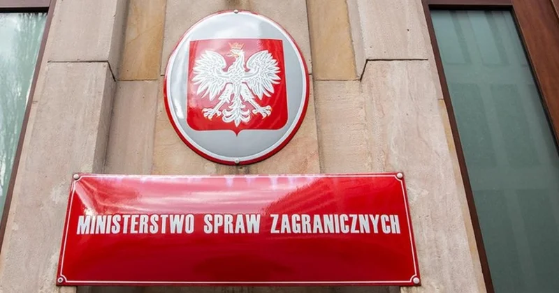 МИД Польши направил России ноту протеста в связи с авиаударами по украинским городам