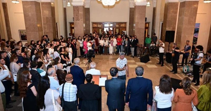 Muzey Mərkəzində gənc rəssamların “Sənin adın nədir?” adlı sərgisi açılıb