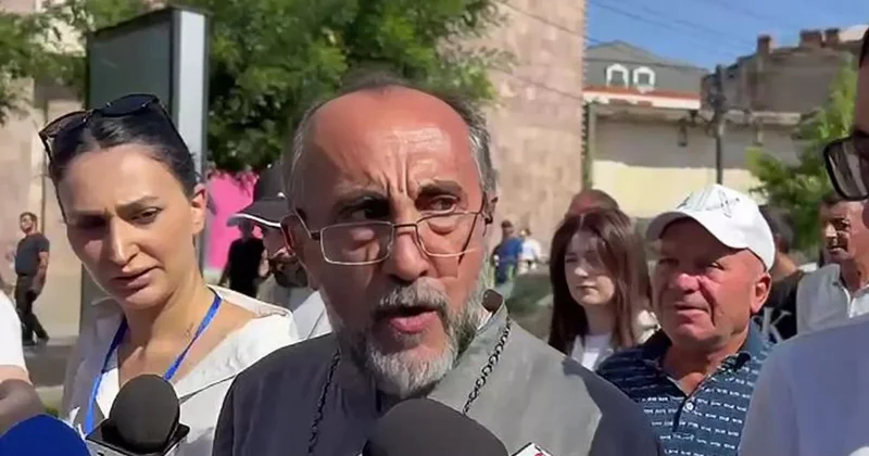 Арестованные архиепископы объявляют голодовку