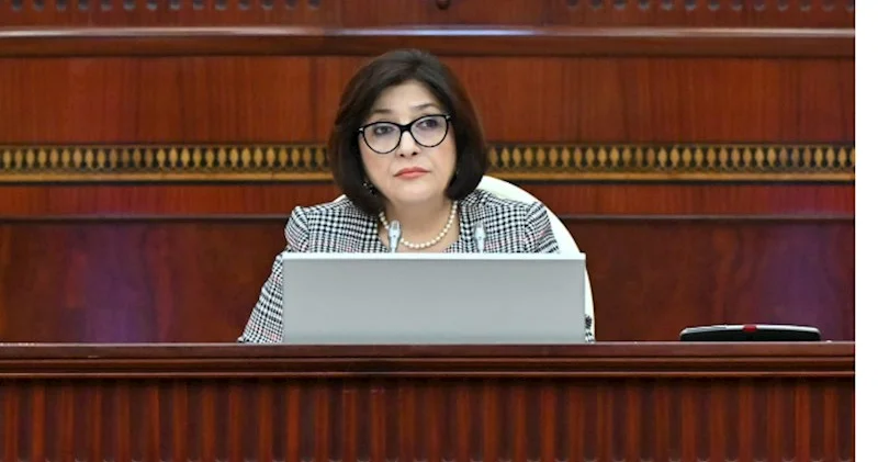 Spiker Sahibə Qafarova Aqil Abbasa: Bu zarafat polisə yaraşmır