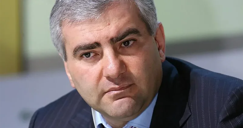 Карапетян требует у однопартийцев Пашиняна извинений