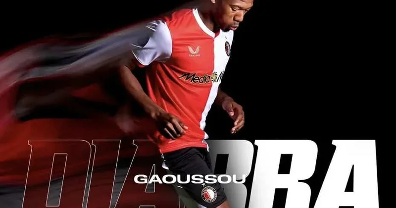 İstanbulspor dan Feyenoord a RƏSMİ