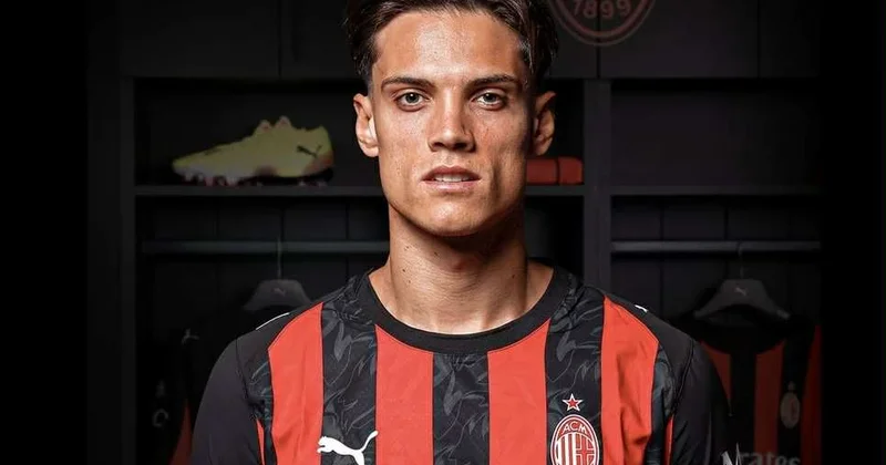 Milan dan 23 milyon avroluq transfer RƏSMİ