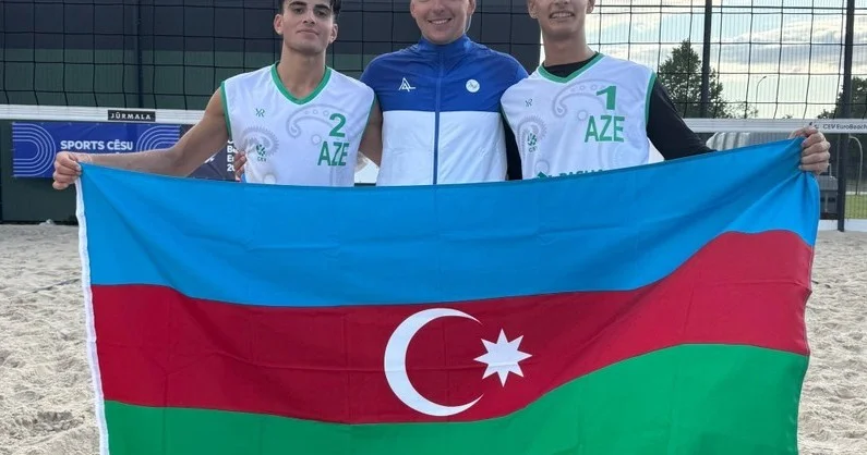 Azərbaycan millisinin baş məşqçisi: Ermənistan üzərində qələbə çox gözəl oldu