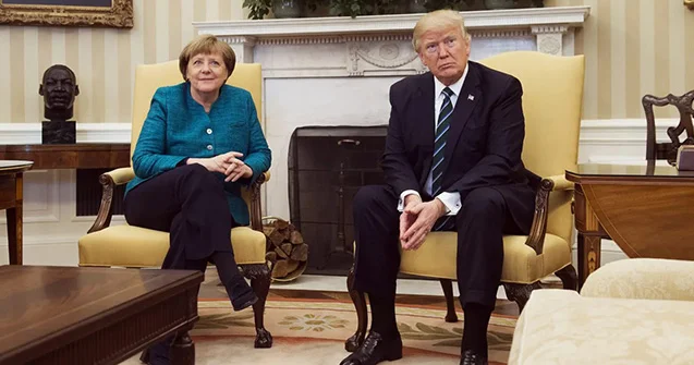 Merkel Trampla yaşadığı qalmaqaldan danışdı Video