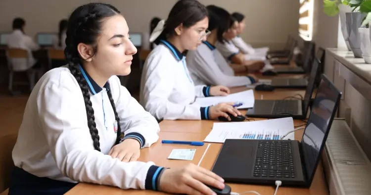 İnternetə çıxışı təmin edilən məktəblərin sayı AÇIQLANDI
