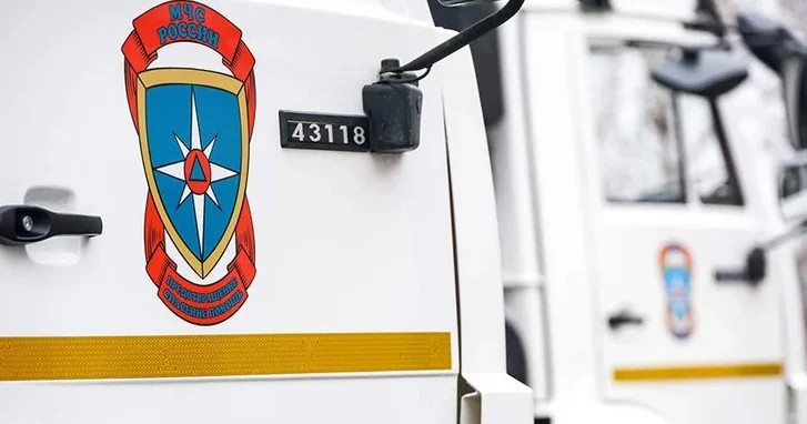 Ночная атака БПЛА повредила детские сады, школу и больницу в Брянской области России