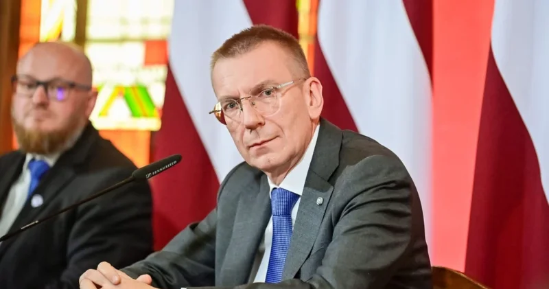 Latviya Prezidenti NATO nu Rusiya ilə müharibəyə hazırlaşmağa çağırdı