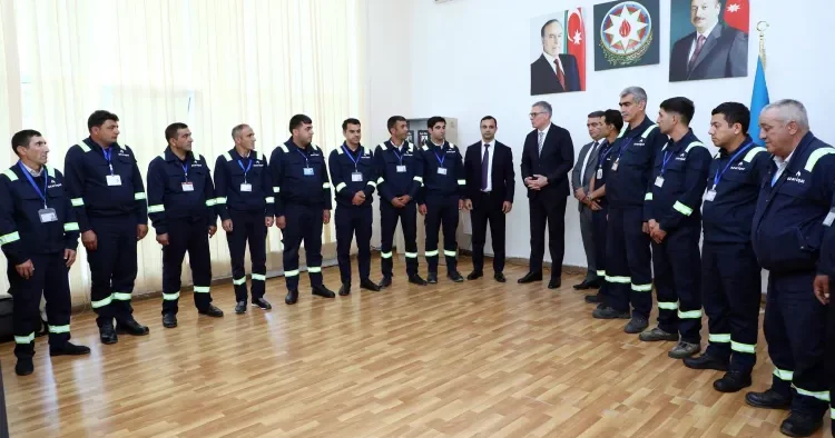 Ağsu RQİİ nin əməkdaşları təltif edildi FOTO