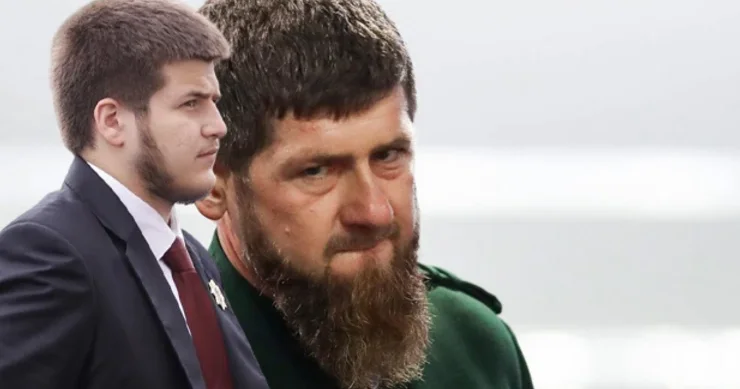 Ramzan Kadırovun oğluna medal verildi Onun layiq olmadığı mükafat yoxdur