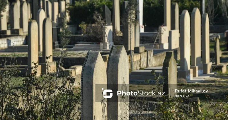 Gürcüstanda öldürülən 21 yaşlı Fatimə Ağcəbədidə dəfn edilib FOTO
