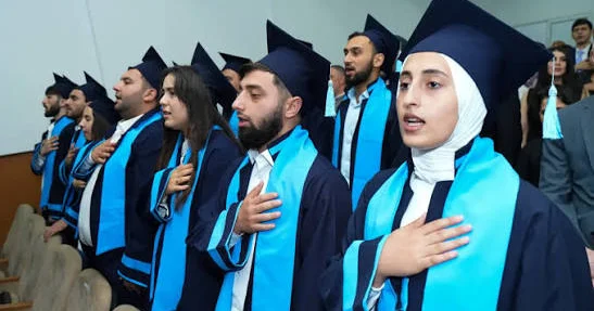 İlahiyyat İnstitutunda and içmə: “O da hərbi qurumdur?!”