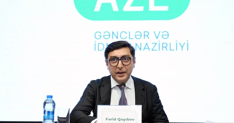 Fərid Qayıbov beynəlxalq yarışlarda yüksək nəticələr əldə edən idmançılarla görüşüb FOTO