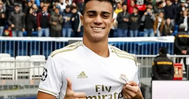 “Real” 30 milyona transfer etdiyi futbolçunu Brazliya klubuna pulsuz buraxdı