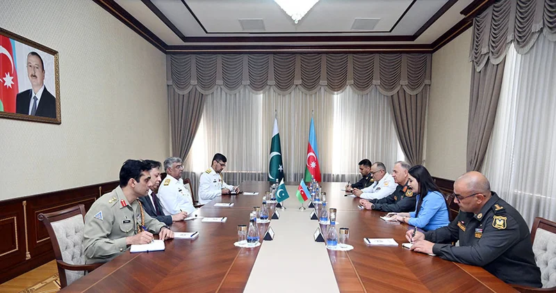Azərbaycan Ordusunun Baş Qərargah rəisi Pakistan HDQ komandanını qəbul edib VİDEO