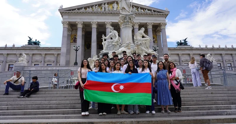 Şəhid övladlarının Əmanətə Sədaqət Avstriya yay düşərgəsi başa çatıb