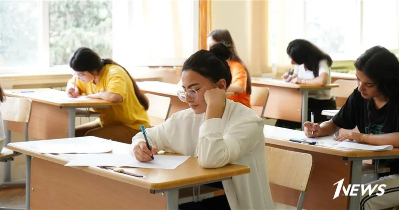 Будущие журналисты сдали экзамен