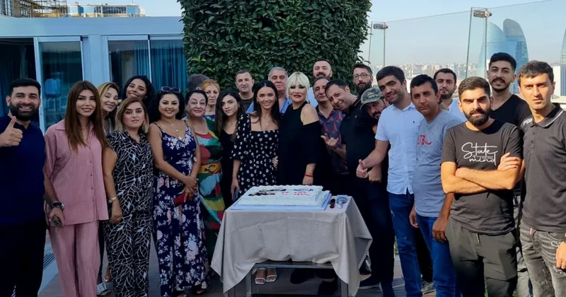 Bu da Qız atası nın aktrisasının heç yerdə görmədiyiniz qızı FOTO
