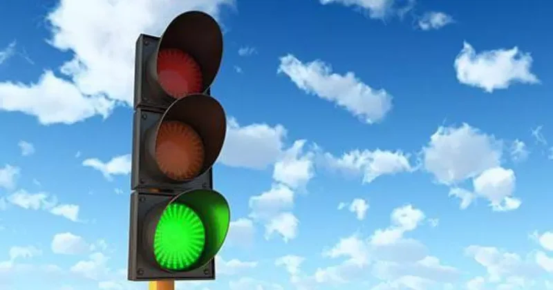 Как повлияли новые светофоры на бакинский проспект? ВИДЕОФАКТ