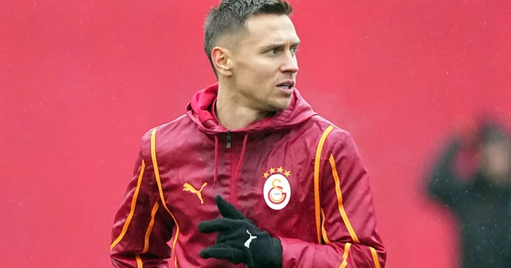 “Qalatasaray” onu Fransa klubuna göndərdi