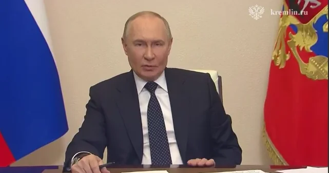 Putin yeni qanunu imzaladı