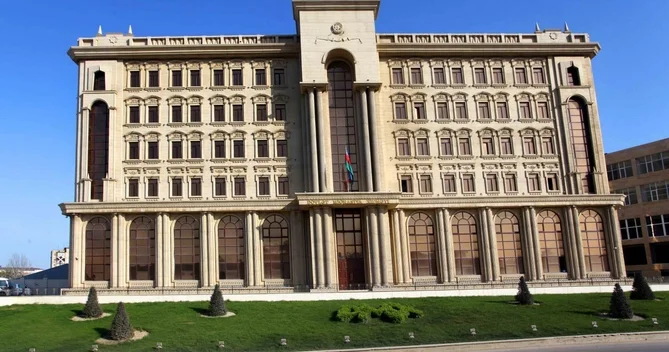 Azərbaycanda əcnəbilərin qeydiyyatı ilə bağlı mühüm xəbərdarlıq