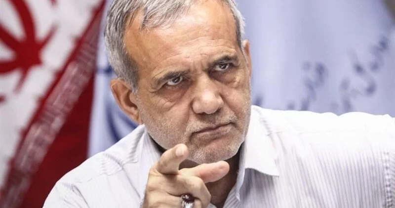 Pezeşkian istefa xəbərlərinə cavab verdi