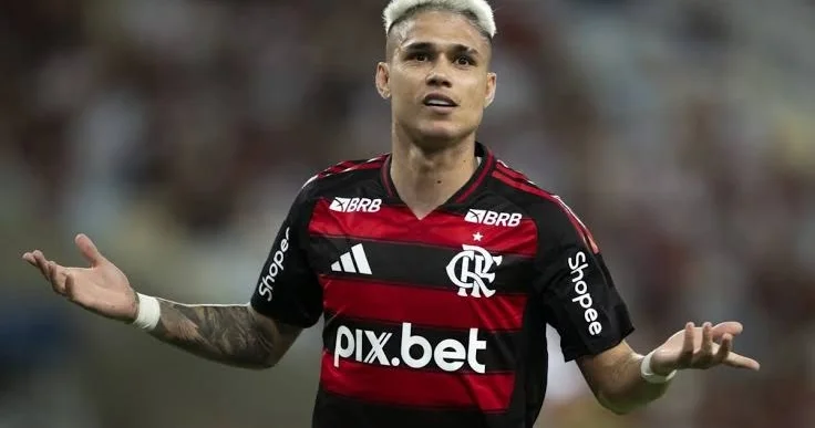 Beşiktaş Flamenqo dan vingeri istəyir
