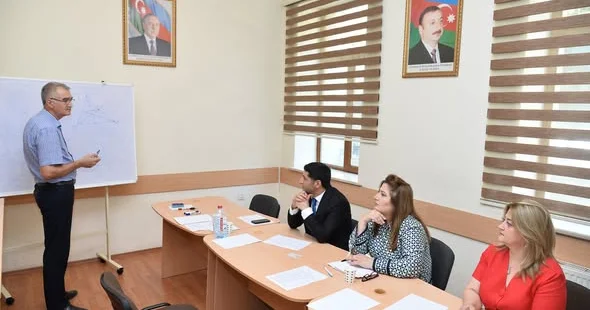 Yeni təmayül tədris modeli üzrə müəllimlərin seçiminə start verilib