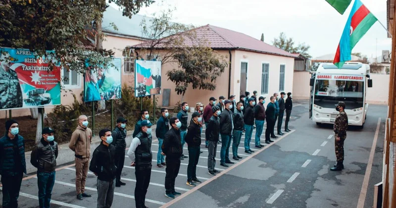 Bakıda yararsızdır qərarı verilən gənci əsgər aparıblar? Agentlik məsələyə aydınlıq gətirdi