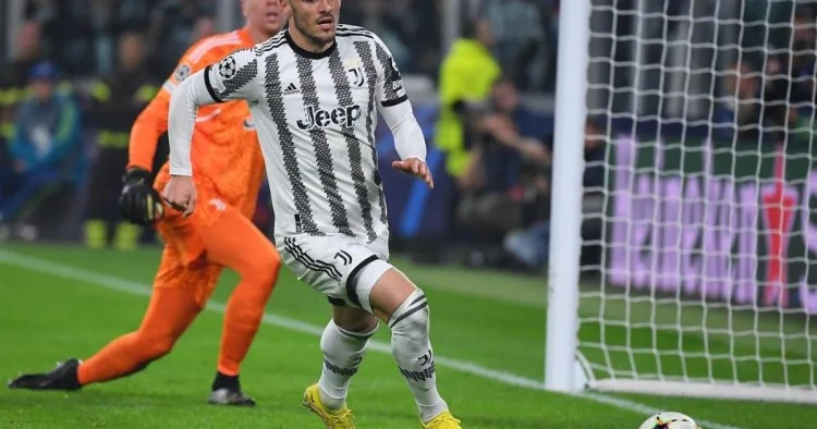 Yuventus dan ayrılan futbolçu bu klubla anlaşdı