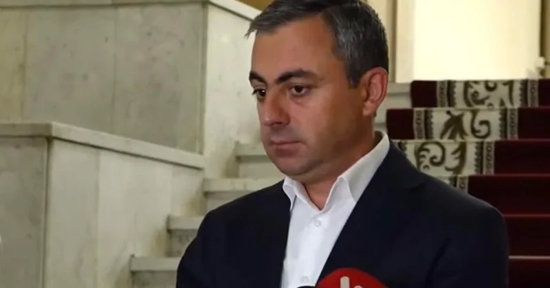 İşxan Saqatelyan: “Payızda Ermənistan Konstitusiyası dəyişəcək”