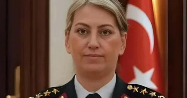 Türkiyənin ilk qadın generalı oldu