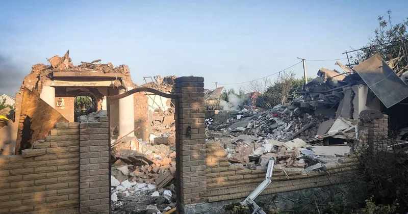 Sumıya aviazərbələr: İki uşaq və yaşlı qadın həlak oldu