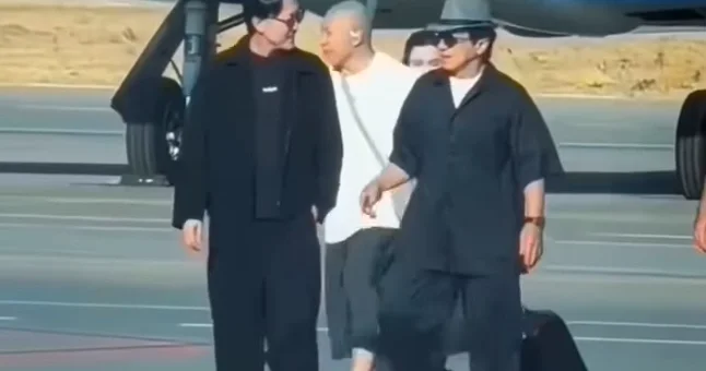 Dünya şöhrətli aktyor Ceki Çan Bakıya gəlib