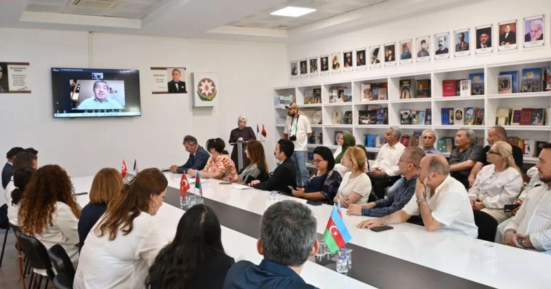 “Azərbaycan dili və əlifbası: Keçmişdən gələcəyə” Ankarada Azərbaycan dilinin inkişaf prosesindən danışılıb