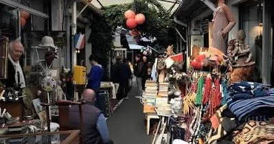 Parisin “Bit bazarı”