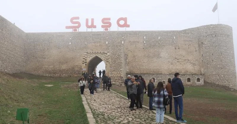 Əcnəbi turistlər bu il Şuşada neçə gecə qalıblar? Siyahı