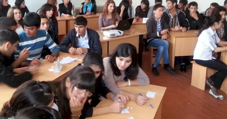 Kolleclərdə kəskin bal artımının səbəbi nədir?