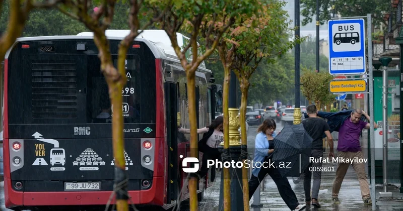 Bakıda avtobusda dava, sərnişin həbs edildi
