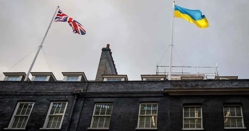 London Rusiya pulundan istifadə edərək Ukrayna Silahlı Qüvvələrinə 1 milyard funt sterlinq dəyərində yardım köçürüb