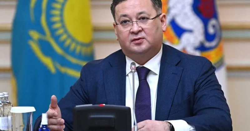 Qazaxıstanın XİN rəhbəri və yüksək rütbəli məmurları saxlanıldı