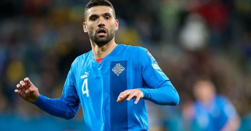 İslandiyalı futbolçu: Bizdə futbol mentaliteti rəqibdən yaxşıdır